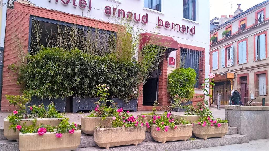 Hotel Arnaud Bernard 2*